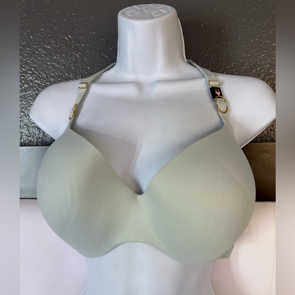 Victoria’s Secret INCREDIBLE By victorias SECRET Lightly-Lined Demi Bra sz 36DDD